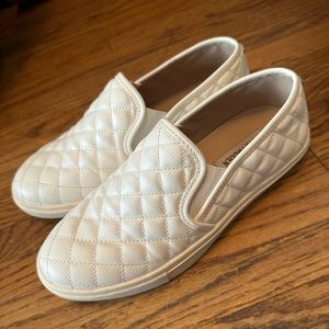 Steve Madden Women’s Ecentrcq Slip On